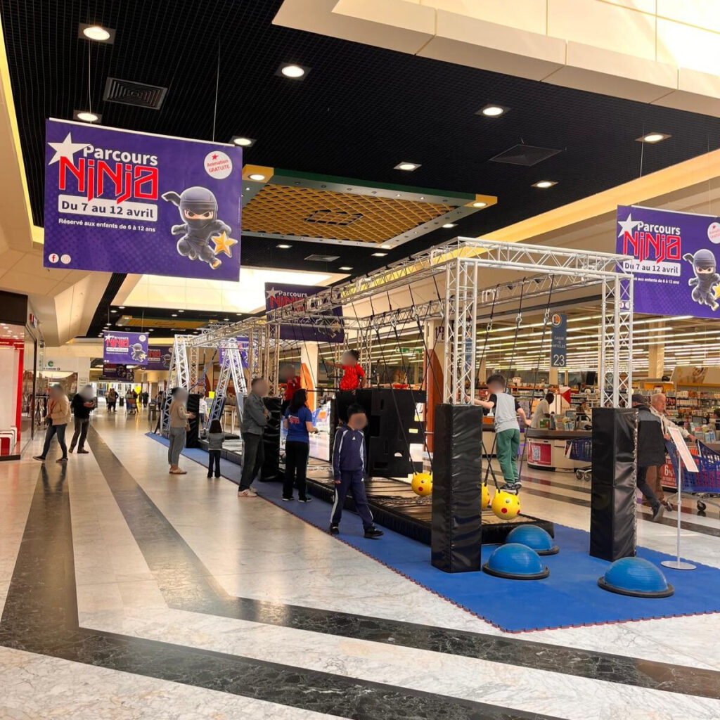 Animation Parcours Ninja au Centre Commercial Les Fontenelles au Mans (Sarthe, 72).
