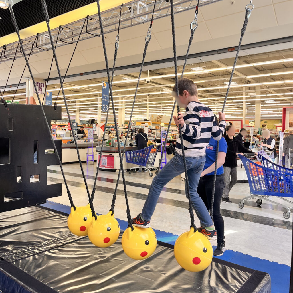 Animation Parcours Ninja au Centre Commercial Les Fontenelles au Mans (Sarthe, 72).